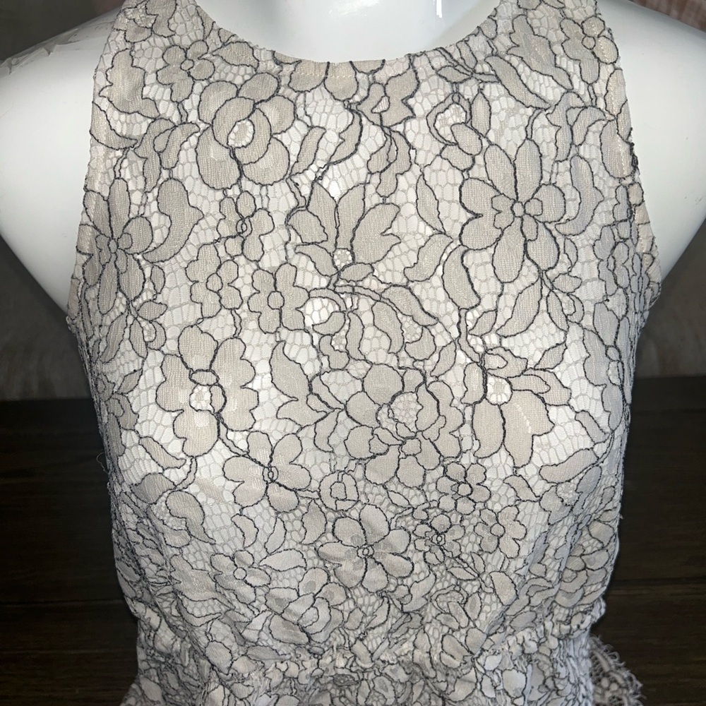 😍Ecru Cream Lace Tank Top Sleeveless size xs - Picture 2 of 6